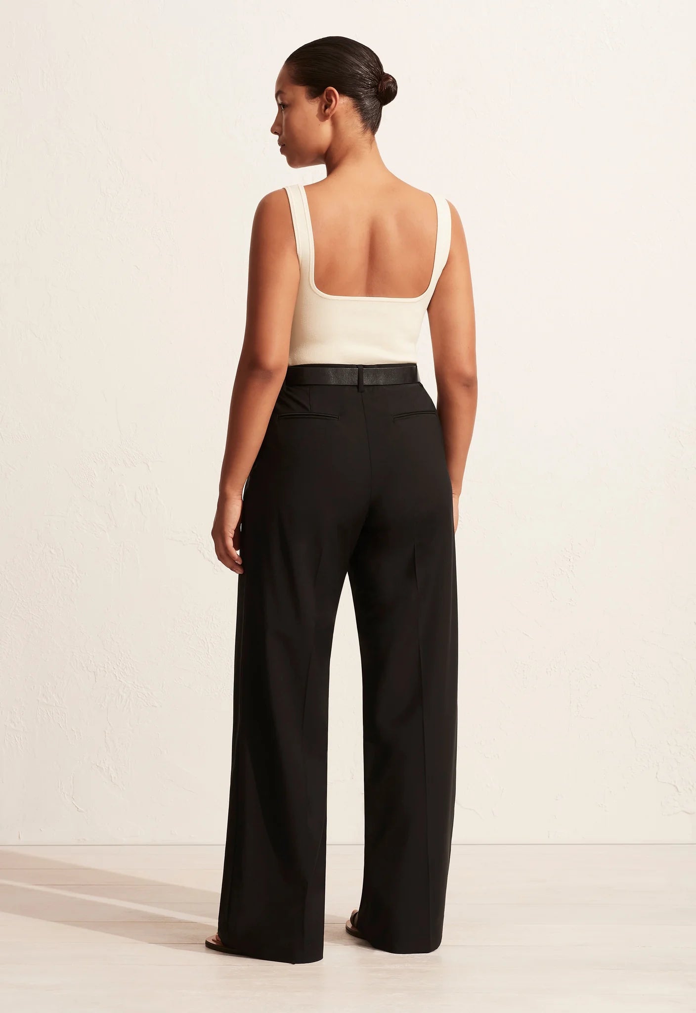 Matteau Relaxed Tailored Trouser - Black
