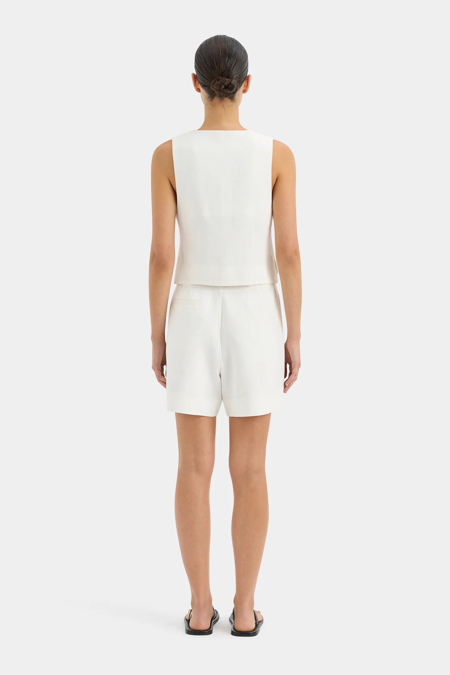 SIR. Clemence Tailored Short - Ivory