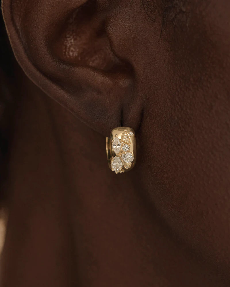 By Charlotte With Wings I Fly Huggies in 18K Gold Plated - detail view