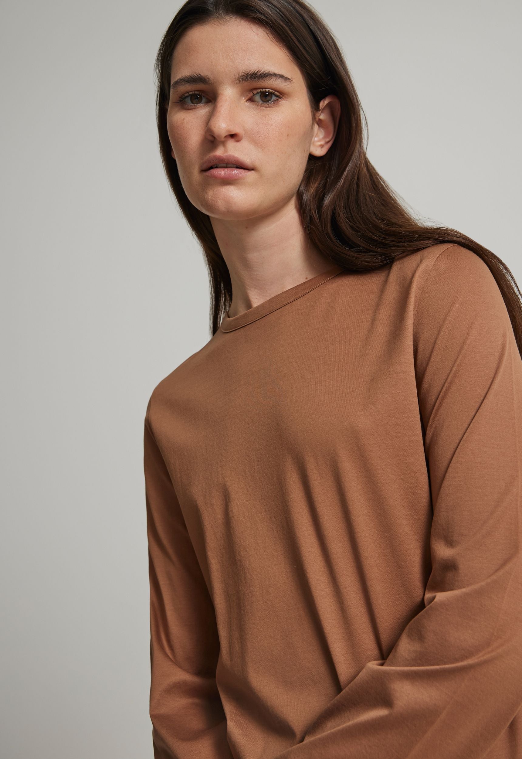 Jac + Jack Ronan Long Sleeve Tee in Insense