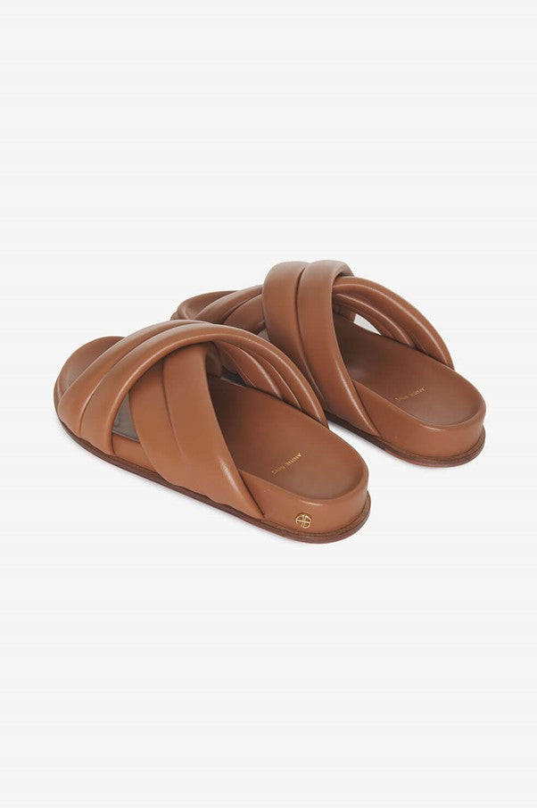 Lizzie Slides | Cognac