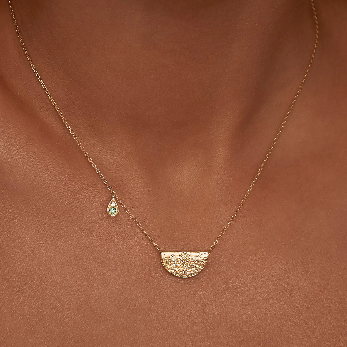 By Charlotte Gold Lotus Birthstone Necklace - August (Peridot)